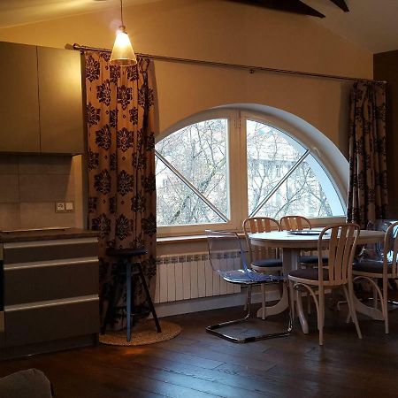 City Dawn Gate Apartment Вилнюс Екстериор снимка