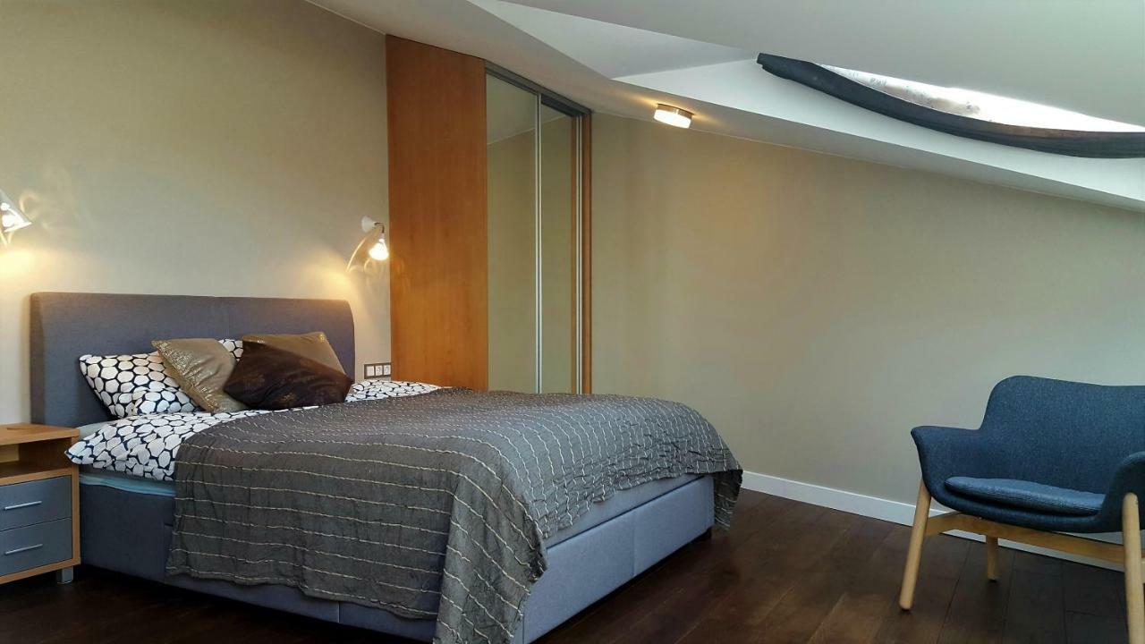 City Dawn Gate Apartment Вилнюс Екстериор снимка